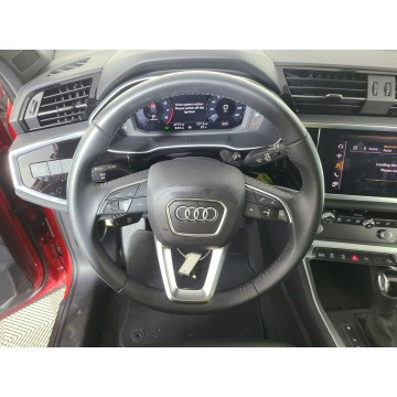 Audi Q3  SUV 2020,  2.0 benzyna, automat - Na sprzedaż za 127 920 zł - Katowice - zdjęcie 7