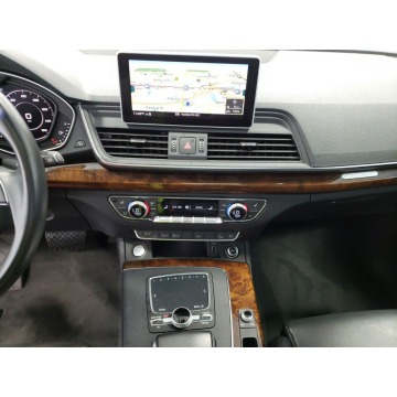 Audi Q5  SUV 2018,  2.0 benzyna, automat - Na sprzedaż za 148 830 zł - Katowice - zdjęcie 10