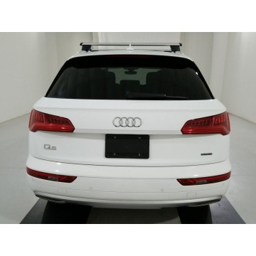 Audi Q5  SUV 2020,  2.0 benzyna, automat - Na sprzedaż za 170 970 zł - Katowice - zdjęcie 6