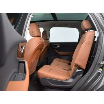 Audi Q7  SUV 2022,  2.0 benzyna, automat - Na sprzedaż za 252 150 zł - Katowice - zdjęcie 12