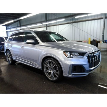 Audi Q7  SUV 2021,  3.0 benzyna, automat - Na sprzedaż za 220 170 zł - Katowice - zdjęcie 3