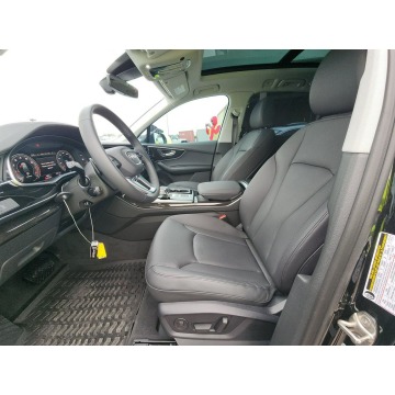 Audi Q7  SUV 2023,  3.0 benzyna, automat - Na sprzedaż za 302 580 zł - Katowice - zdjęcie 7