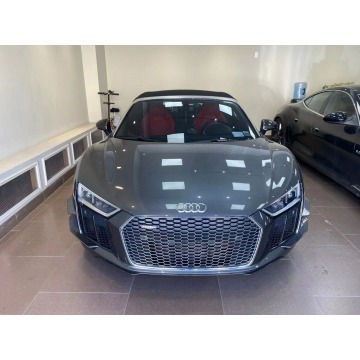 Audi R8  Coupe/Sportowy 2018,  5.2 benzyna, automat - Na sprzedaż za 574 410 zł - Katowice - zdjęcie 2
