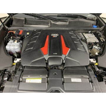 Audi RS Q8  SUV 2021,  4.0 benzyna, automat - Na sprzedaż za 255 840 zł - Katowice - zdjęcie 9