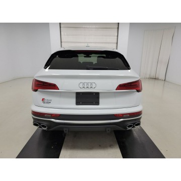 Audi SQ5  SUV 2022,  3.0 benzyna, automat - Na sprzedaż za 185 730 zł - Katowice - zdjęcie 6