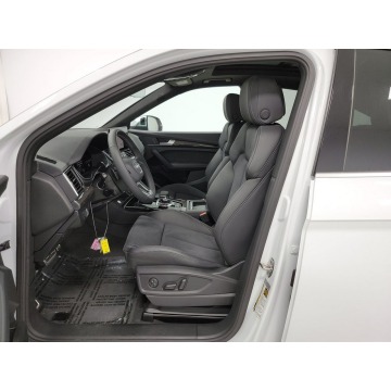 Audi SQ5  SUV 2022,  3.0 benzyna, automat - Na sprzedaż za 185 730 zł - Katowice - zdjęcie 7