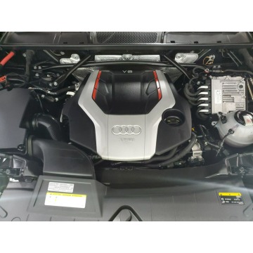 Audi SQ5  SUV 2020,  3.0 benzyna, automat - Na sprzedaż za 195 570 zł - Katowice - zdjęcie 9