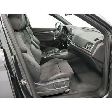 Audi SQ5  SUV 2020,  3.0 benzyna, automat - Na sprzedaż za 191 880 zł - Katowice - zdjęcie 8