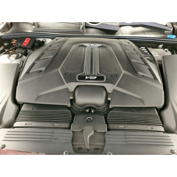 Bentley Bentayga  Sedan/Limuzyna 2019,  4.0 diesel, automat - Na sprzedaż za 720 780 zł - Katowice - zdjęcie 9