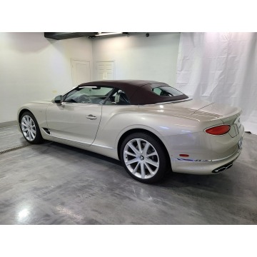 Bentley   Sedan/Limuzyna 2021,  4.0 benzyna, automat - Na sprzedaż za 1 217 700 zł - Katowice - zdjęcie 3