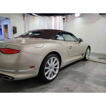 Bentley   Sedan/Limuzyna 2021,  4.0 benzyna, automat - Na sprzedaż za 1 217 700 zł - Katowice - zdjęcie 4