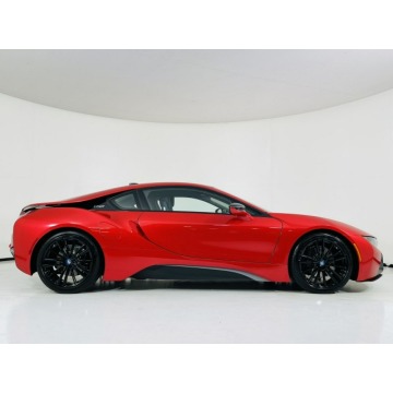 BMW i8  Coupe/Sportowy 2019,  1.5 hybryda, automat - Na sprzedaż za 445 260 zł - Katowice - zdjęcie 2