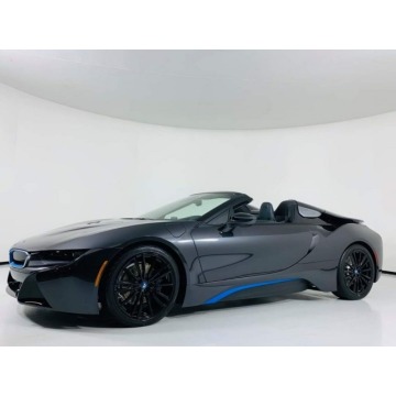 BMW i8  Kabriolet 2019,  1.5 hybryda, automat - Na sprzedaż za 383 760 zł - Katowice - zdjęcie 2
