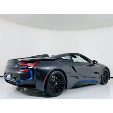BMW i8  Kabriolet 2019,  1.5 hybryda, automat - Na sprzedaż za 383 760 zł - Katowice - zdjęcie 3