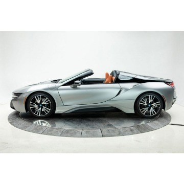 BMW i8  Kabriolet 2019,  1.5 hybryda, automat - Na sprzedaż za 416 000 zł - Katowice - zdjęcie 5