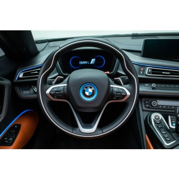 BMW i8  Kabriolet 2019,  1.5 hybryda, automat - Na sprzedaż za 416 000 zł - Katowice - zdjęcie 9
