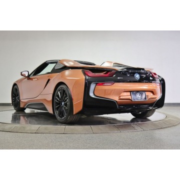 BMW i8  Kabriolet 2019,  1.5 hybryda, automat - Na sprzedaż za 461 250 zł - Katowice - zdjęcie 4