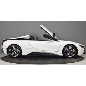 BMW i8  Kabriolet 2018,  1.5 benzyna, automat - Na sprzedaż za 392 370 zł - Katowice - zdjęcie 4