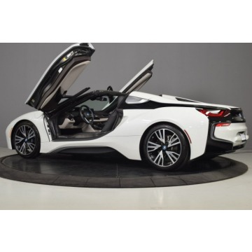 BMW i8  Kabriolet 2018,  1.5 benzyna, automat - Na sprzedaż za 392 370 zł - Katowice - zdjęcie 5
