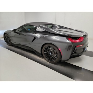 BMW i8  Kabriolet 2019,  1.5 hybryda, automat - Na sprzedaż za 403 932 zł - Katowice - zdjęcie 6