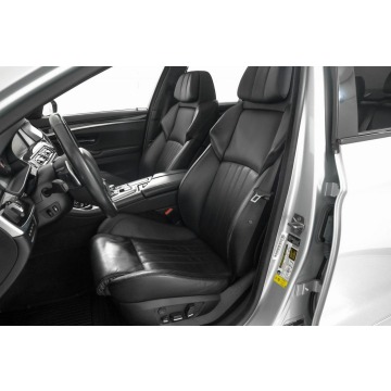 BMW M5  Sedan/Limuzyna 2013,  4.4 benzyna, automat - Na sprzedaż za 134 070 zł - Katowice - zdjęcie 10