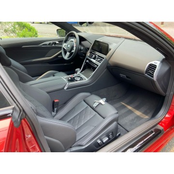 BMW M8  Sedan/Limuzyna 2022,  2.0 benzyna, automat - Na sprzedaż za 424 350 zł - Katowice - zdjęcie 9