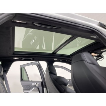 BMW X5 M  SUV 2021,  4.4 benzyna, automat - Na sprzedaż za 349 320 zł - Katowice - zdjęcie 6