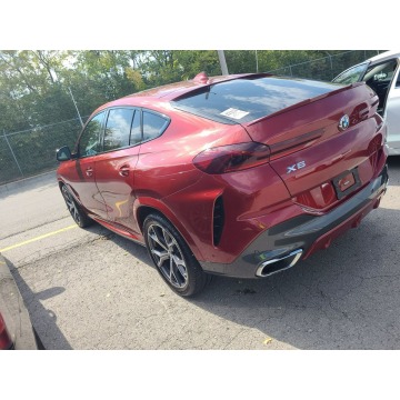 BMW X6  SUV 2021,  3.0 benzyna, automat - Na sprzedaż za 287 820 zł - Katowice - zdjęcie 6