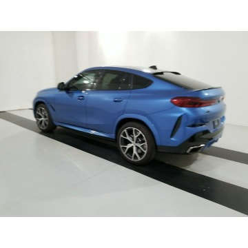 BMW X6  Coupe/Sportowy 2021,  4.4 benzyna, automat - Na sprzedaż za 276 750 zł - Katowice - zdjęcie 4
