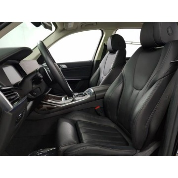 BMW X7  SUV 2020,  3.0 benzyna, automat - Na sprzedaż za 244 770 zł - Katowice - zdjęcie 4