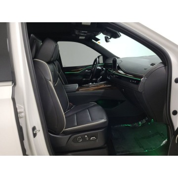 Cadillac Escalade  SUV 2021,  6.2 benzyna, automat - Na sprzedaż za 474 534 zł - Katowice - zdjęcie 8