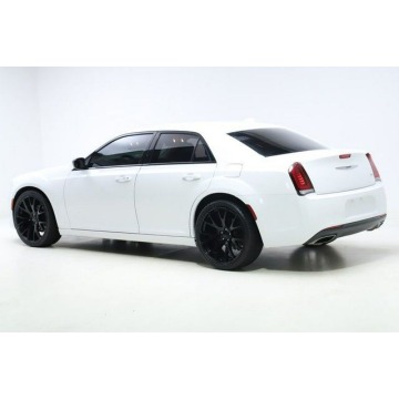Chrysler 300C  Sedan/Limuzyna 2019,  3.6 benzyna, automat - Na sprzedaż za 111 684 zł - Katowice - zdjęcie 7