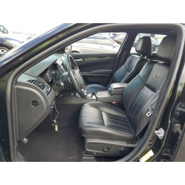 Chrysler 300C  Sedan/Limuzyna 2019,  3.6 benzyna, automat - Na sprzedaż za 114 144 zł - Katowice - zdjęcie 5