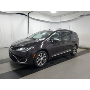 Chrysler Pacifica  Minivan/Van 2017,  3.6 benzyna, automat - Na sprzedaż za 95 202 zł - Katowice - zdjęcie 2