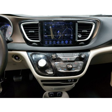 Chrysler Pacifica  Minivan/Van 2017,  3.6 benzyna, automat - Na sprzedaż za 82 902 zł - Katowice - zdjęcie 10