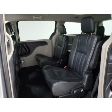 Chrysler Town & Country  Minivan/Van 2016,  3.6 benzyna, automat - Na sprzedaż za 62 115 zł - Katowice - zdjęcie 6