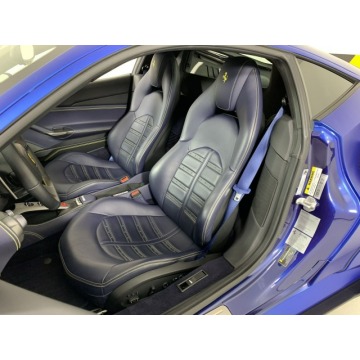 Ferrari 488  Coupe/Sportowy 2017,  3.9 benzyna, automat - Na sprzedaż za 848 085 zł - Katowice - zdjęcie 7