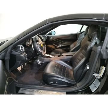 Ferrari California  Kabriolet 2016,  4.3 benzyna, automat - Na sprzedaż za 490 400 zł - Katowice - zdjęcie 9