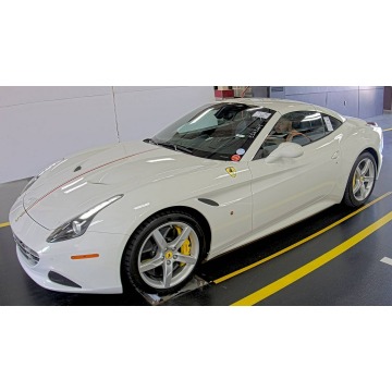 Ferrari California  Kabriolet 2015,  4.3 benzyna, automat - Na sprzedaż za 470 400 zł - Katowice - zdjęcie 2
