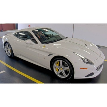 Ferrari California  Kabriolet 2015,  4.3 benzyna, automat - Na sprzedaż za 470 400 zł - Katowice - zdjęcie 3