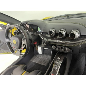 Ferrari F12  Coupe/Sportowy 2017,  6.3 benzyna, automat - Na sprzedaż za 1 330 860 zł - Katowice - zdjęcie 5