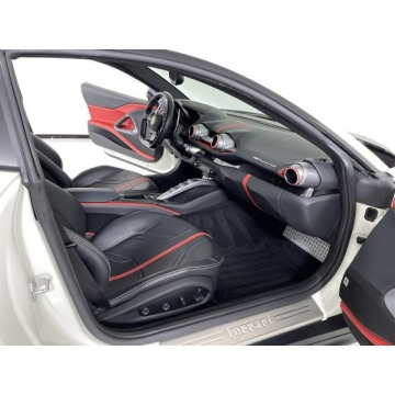 Ferrari   Coupe/Sportowy 2019,  6.5 benzyna, automat - Na sprzedaż za 113 591 zł - Katowice - zdjęcie 5