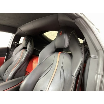 Ferrari   Coupe/Sportowy 2019,  6.5 benzyna, automat - Na sprzedaż za 113 591 zł - Katowice - zdjęcie 6