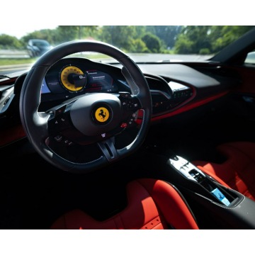 Ferrari   Coupe/Sportowy 2022,  3.9 hybryda, automat - Na sprzedaż za 2 400 820 zł - Katowice - zdjęcie 8