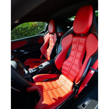 Ferrari   Coupe/Sportowy 2022,  3.9 hybryda, automat - Na sprzedaż za 2 400 820 zł - Katowice - zdjęcie 9