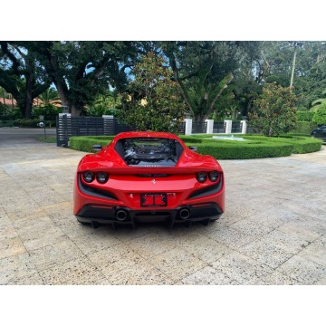 Ferrari   Coupe/Sportowy 2021,  3.9 benzyna, automat - Na sprzedaż za 1 212 657 zł - Katowice - zdjęcie 5