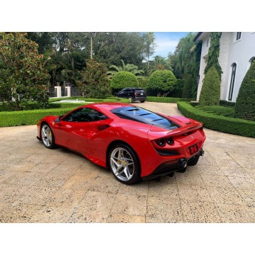 Ferrari   Coupe/Sportowy 2021,  3.9 benzyna, automat - Na sprzedaż za 1 212 657 zł - Katowice - zdjęcie 6