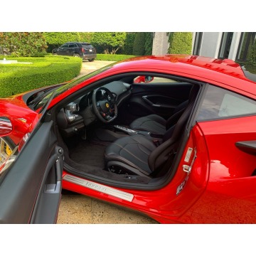 Ferrari   Coupe/Sportowy 2021,  3.9 benzyna, automat - Na sprzedaż za 1 212 657 zł - Katowice - zdjęcie 7