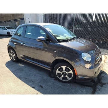 Fiat 500  Hatchback 2018 elektryczny, automat - Na sprzedaż za 60 393 zł - Katowice - zdjęcie 3