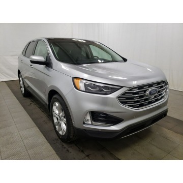 Ford Edge Titanium Silver

